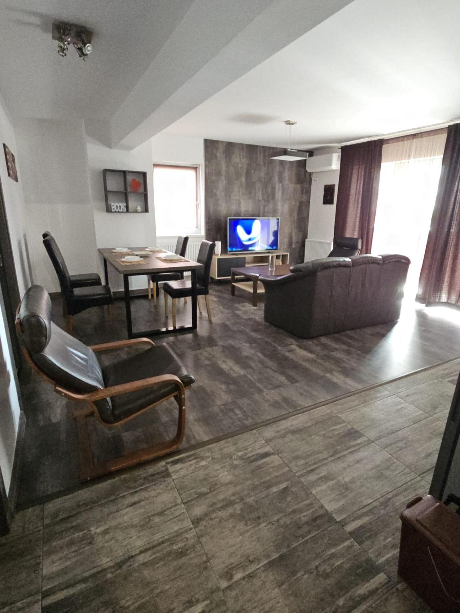 Apartament Lotus Area On Oradea Zewnętrze zdjęcie